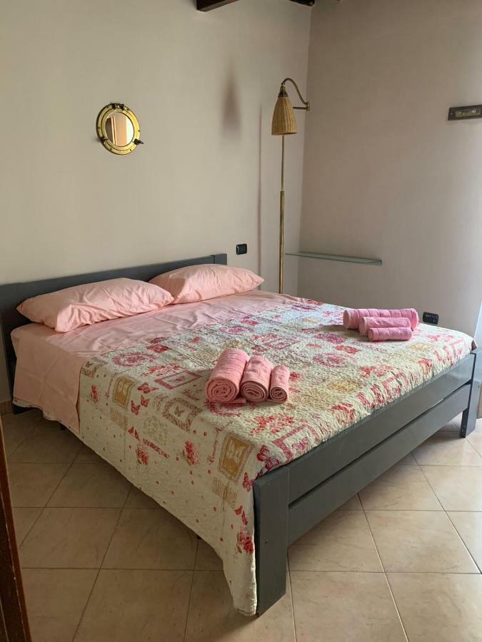 Apartamento Riposo In Centro Citta La Spezia Exterior foto